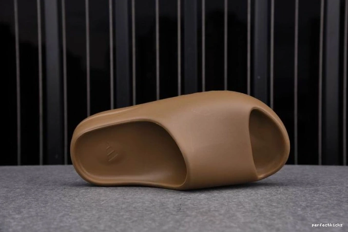 G55492 Core Yeezy Slide Adidas 0813